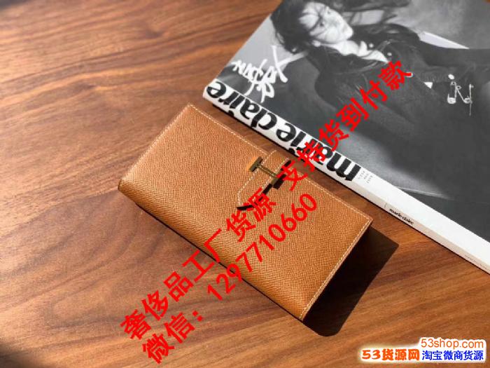厂家正品包包*火商家货源产地