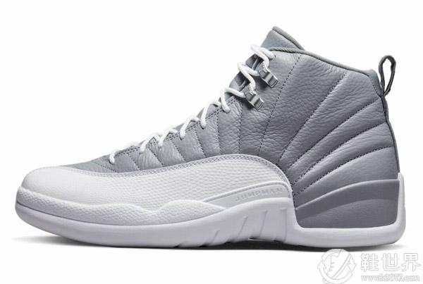 全新 Air Jordan 12 “Stealth” 将于 8 月 20 日发售