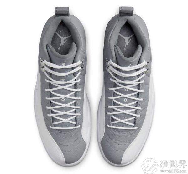 全新 Air Jordan 12 “Stealth” 将于 8 月 20 日发售