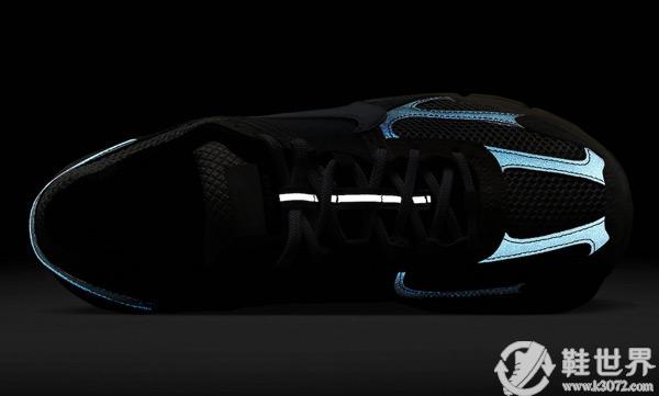 全新配色的 Nike Zoom Vomero 5 谍照及发售信息