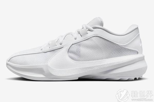 全新配色的 Nike Zoom Freak 5 释出官图