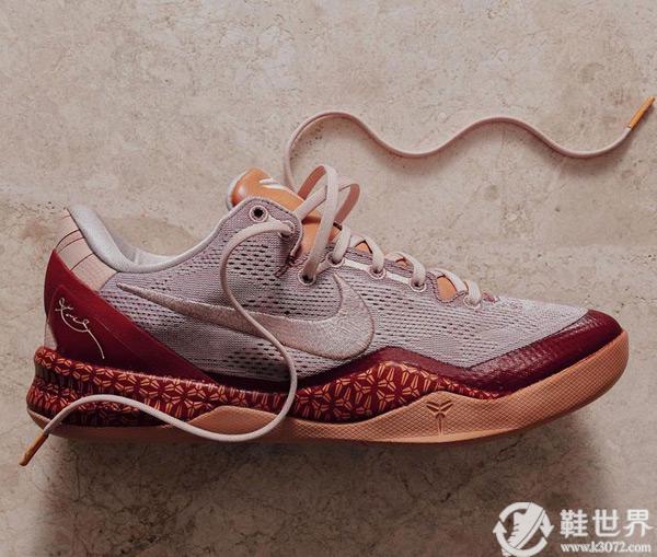 全新定制配色的 Kobe 8 鞋款谍照