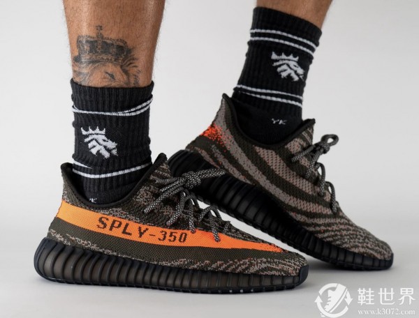 Yeezy 350 V2,adidas,,Dark Belu 暗黑版「灰橙」350 V2 上脚曝光！颜值你打几分？