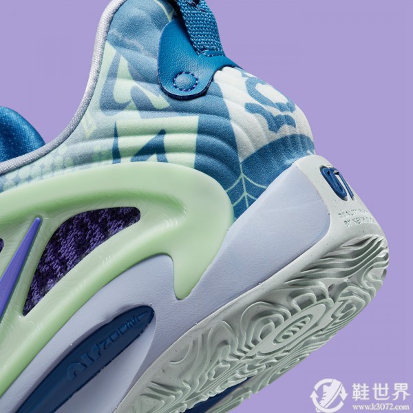 Nike,KD 15,DC1975-500 不只有倒钩！全新 KD15 简直就是致敬科比「小丑配色」！