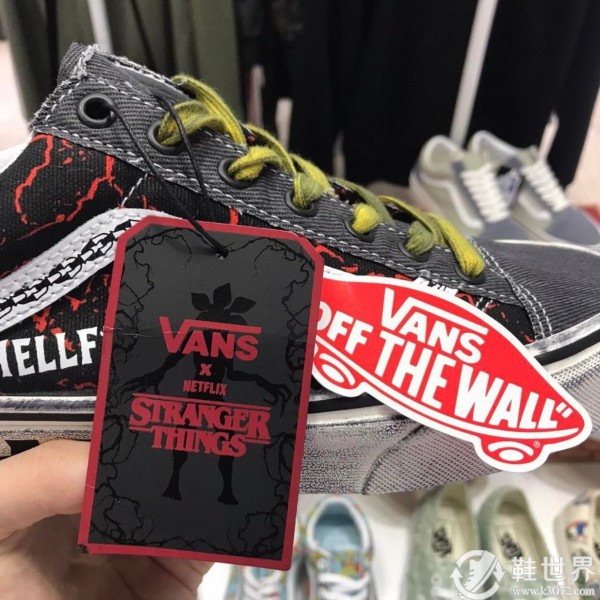 Vans,怪奇物语,Old Skool,发售 《怪奇物语》又出新联名鞋了！第一款配色就这么帅！